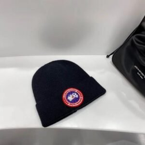 Canada Goose Arctic Toque Black