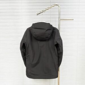 Arc’teryx Alpha SV Jacket Black